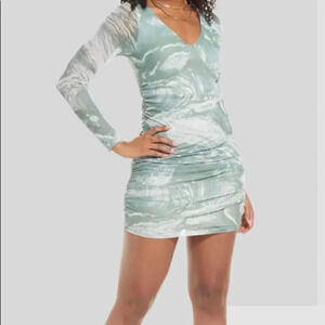 BP green print ruched long sleeve dress